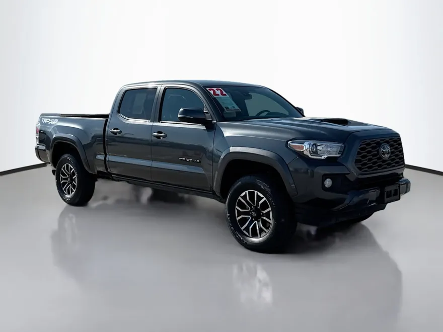 2022 Toyota Tacoma TRD Sport photo 1