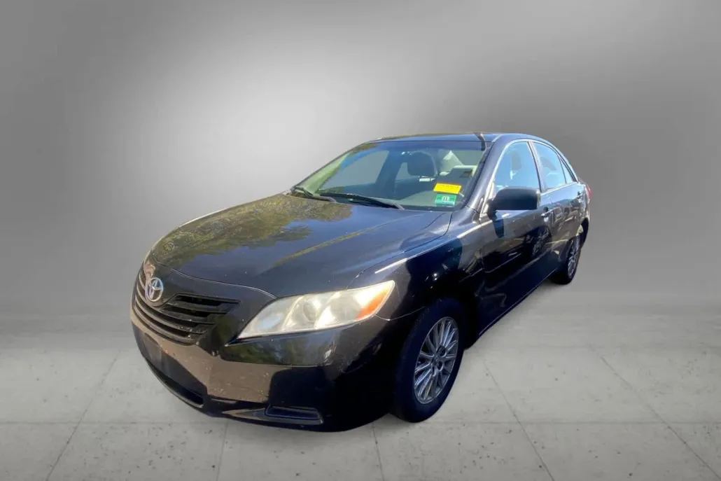 2009 Toyota Camry LE V6 photo 1