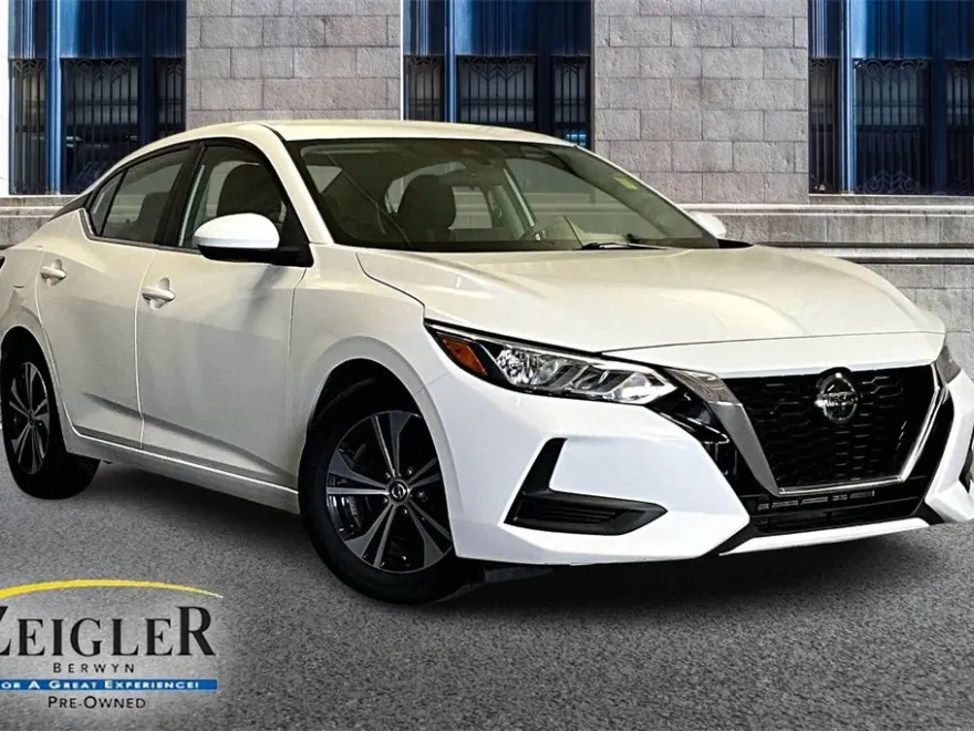 2021 Nissan Sentra SV photo 1