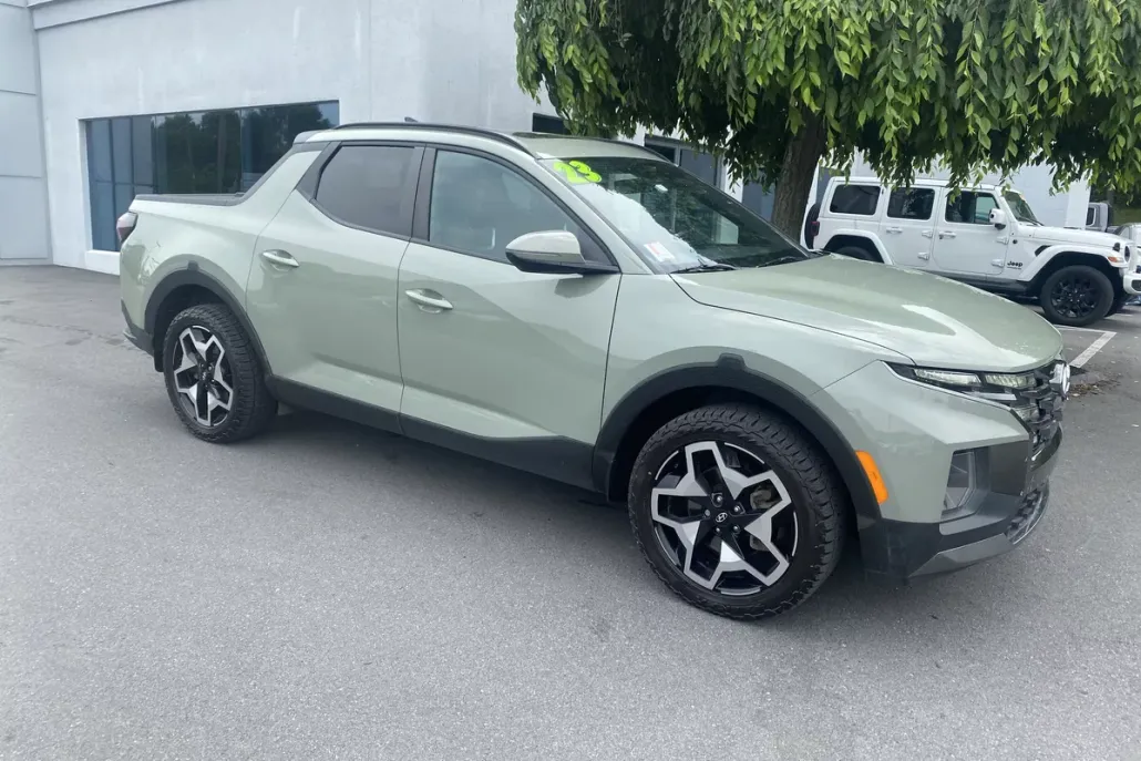 2023 Hyundai Santa Cruz Limited photo 1