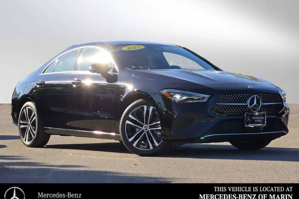 2025 Mercedes Benz CLA 250 photo 1