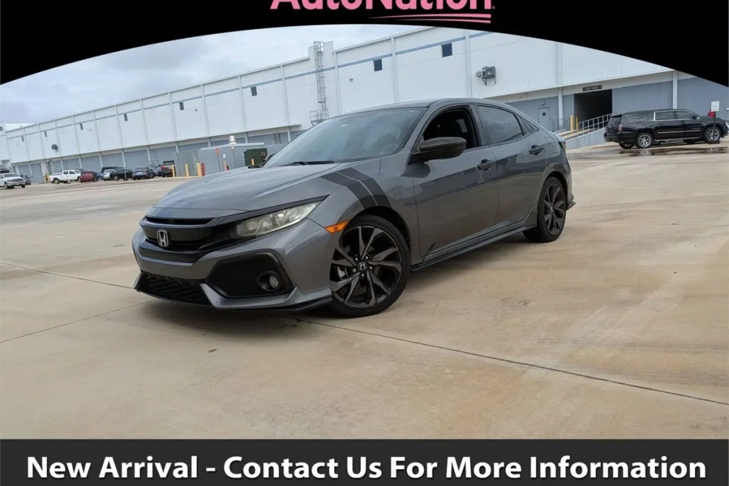 2017 Honda Civic Hatchback Sport photo 1