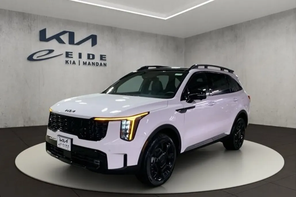 2026 Kia Sorento X-Line photo 1