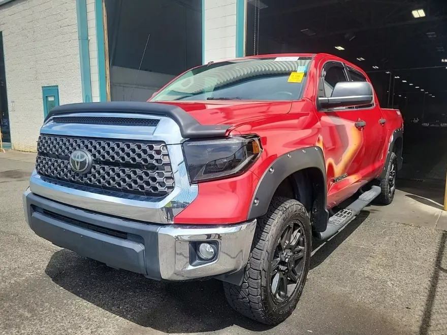 2019 Toyota Tundra SR5 photo 1