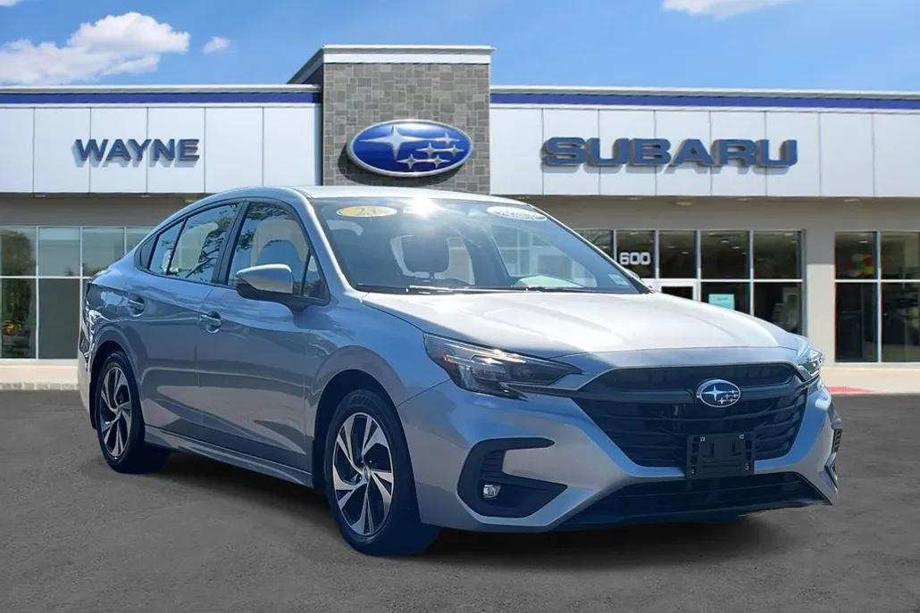 2023 Subaru Legacy Premium photo 1