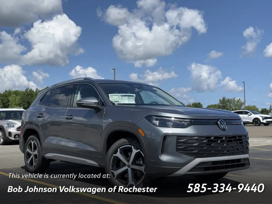 2025 Volkswagen Tiguan SE photo 1