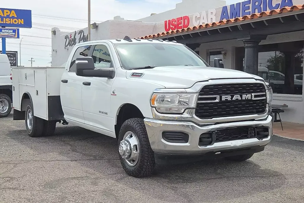 2024 Ram 3500 Tradesman SLT Laramie Limited photo 1