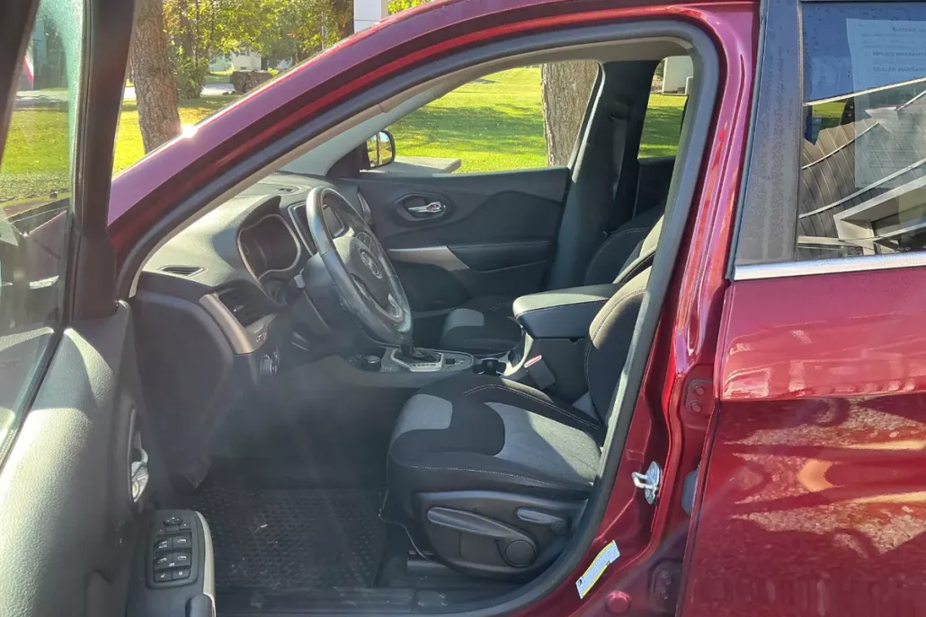 2018 Jeep Cherokee Latitude photo 1