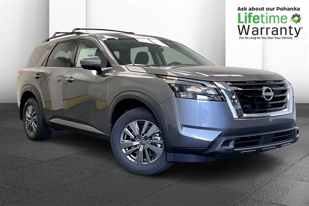 2025 Nissan Pathfinder SV photo 1