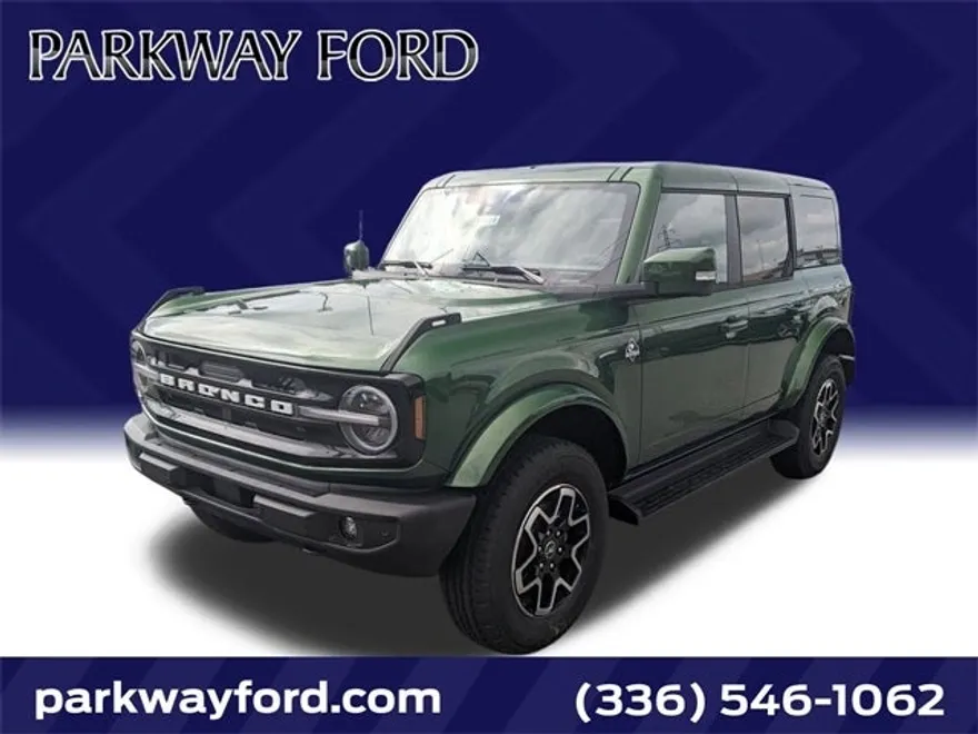 2025 Ford Bronco Outer Banks photo 1