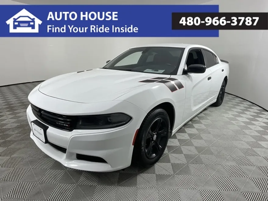 2023 Dodge Charger SXT photo 1