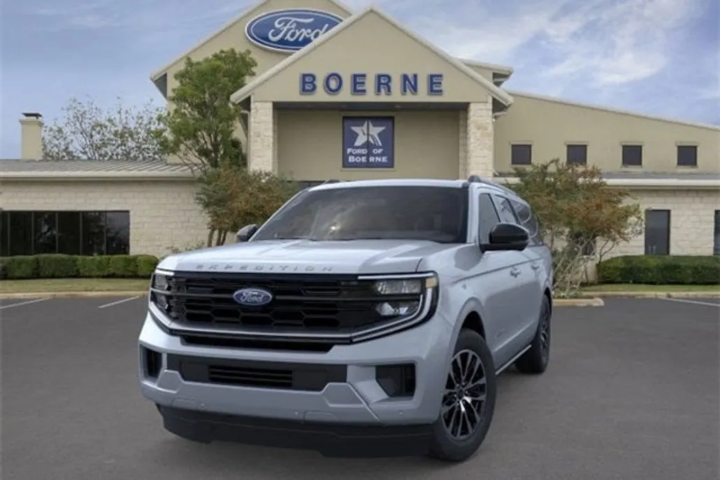 2025 Ford Expedition Platinum MAX photo 1