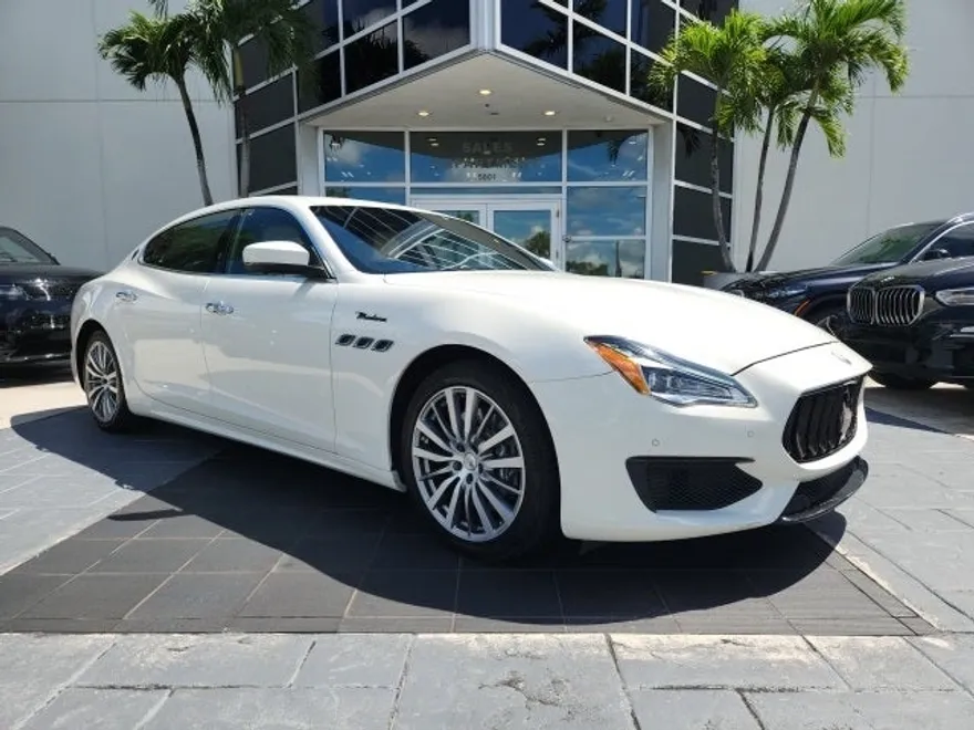 2022 Maserati Quattroporte Modena photo 1