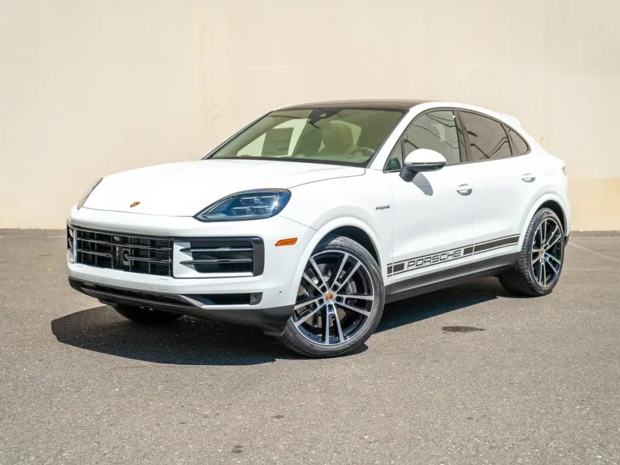 2025 Porsche Cayenne E-Hybrid Coupe photo 1