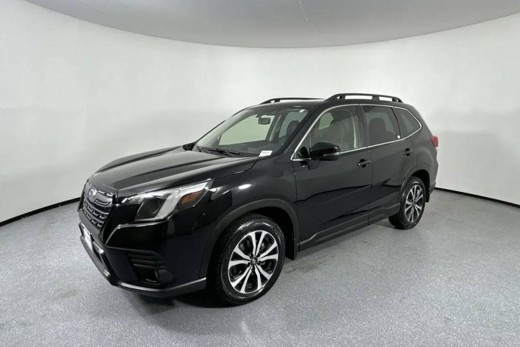 2023 Subaru Forester Limited photo 1