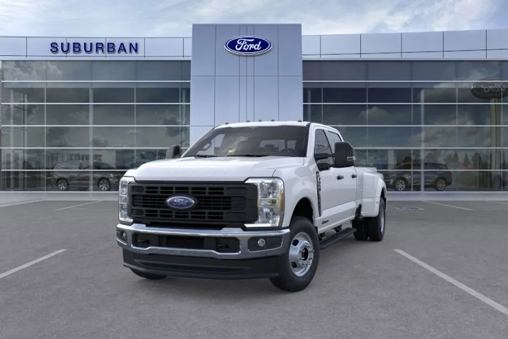 2026 Ford F-350 photo 1
