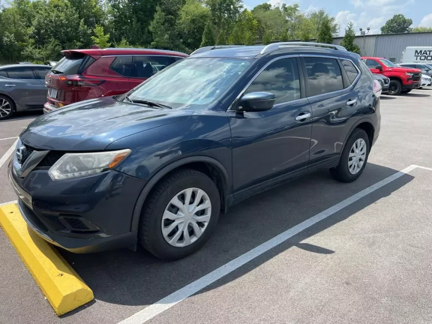 2016 Nissan Rogue S photo 1