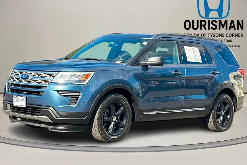 2018 Ford Explorer XLT photo 1
