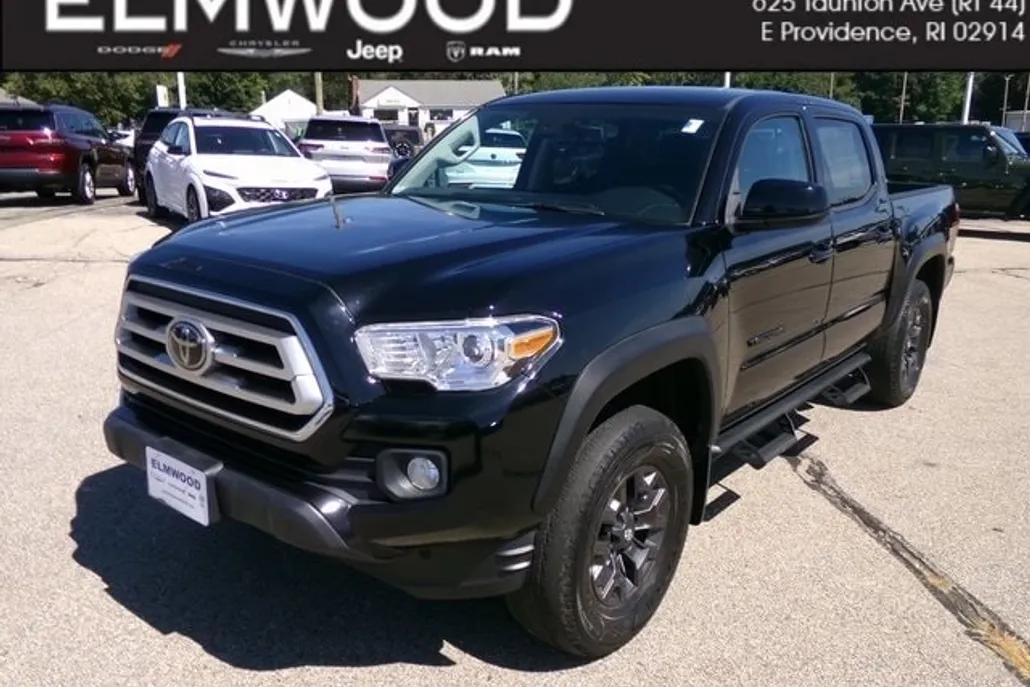 2021 Toyota Tacoma SR5 Double Cab photo 1
