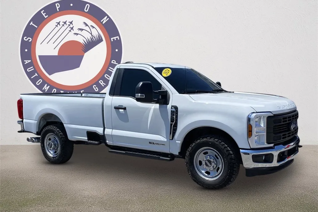 2024 Ford F-350 XL photo 1