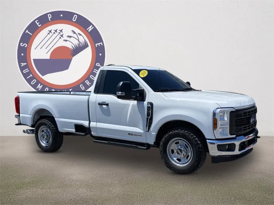 2024 Ford F-350 XL photo 1