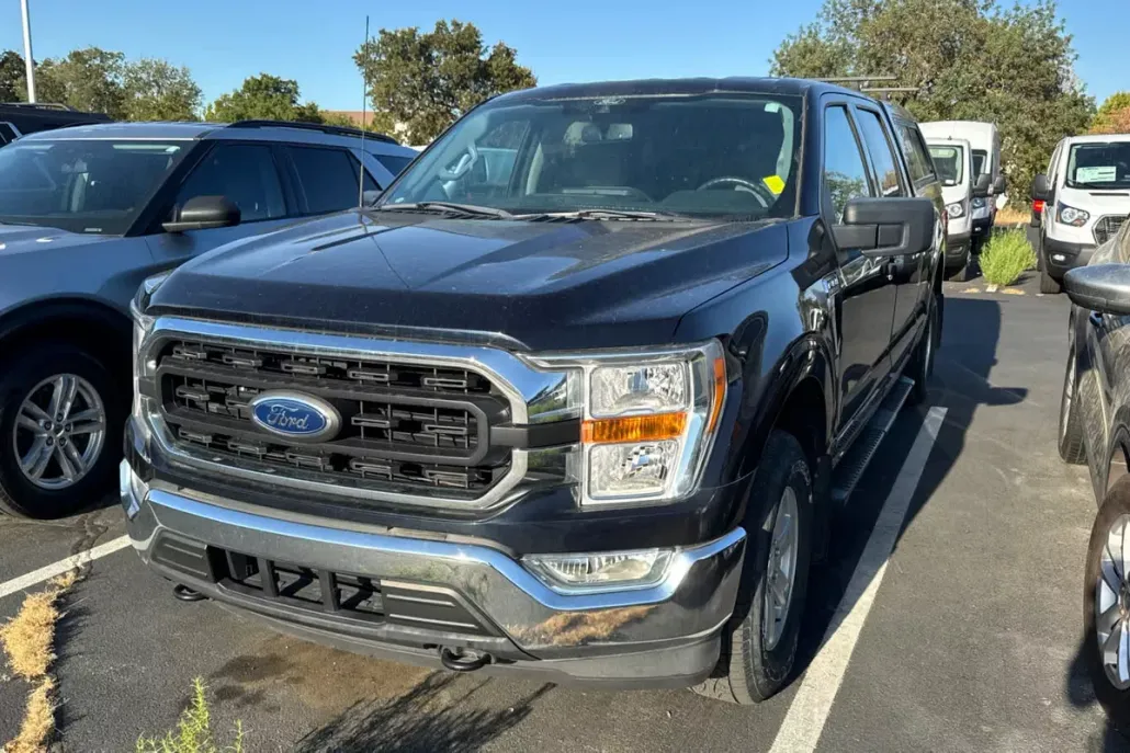 2021 Ford F-150 XLT photo 1