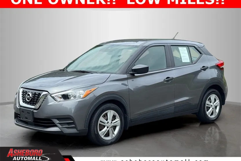 2020 Nissan Kicks S photo 1