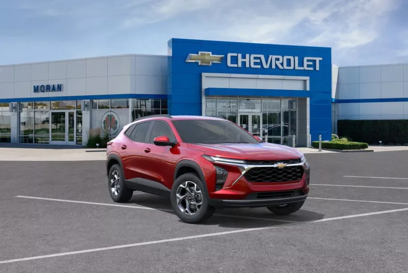 2026 Chevrolet Trax LT photo 1