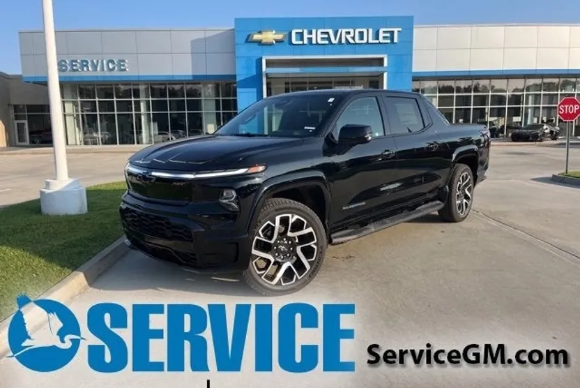 2024 Chevrolet Silverado EV RST photo 1