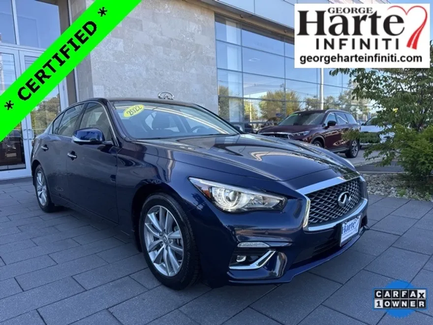 2022 Infiniti Q50 LUXE photo 1