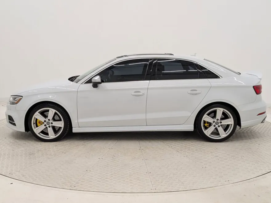 2017 Audi S3 Premium Plus photo 1