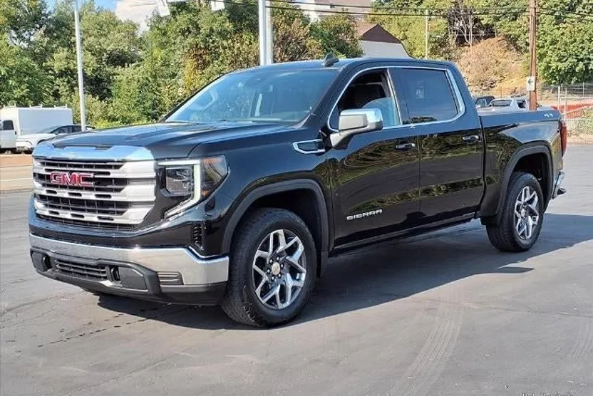 2022 Gmc Sierra 1500 SLE photo 1