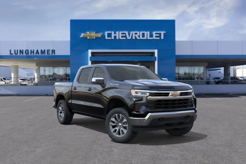 2026 Chevrolet Silverado 1500 LT photo 1