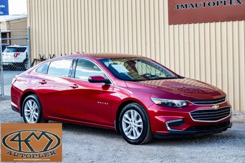 2016 Chevrolet Malibu 1LT photo 1