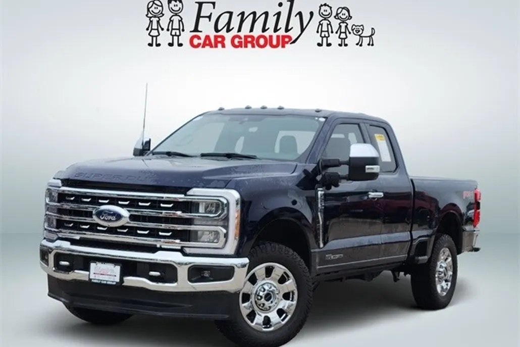 2023 Ford F-250 photo 1