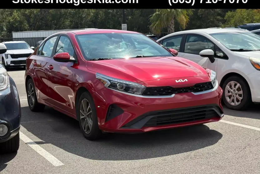 2024 Kia Forte LXS photo 1