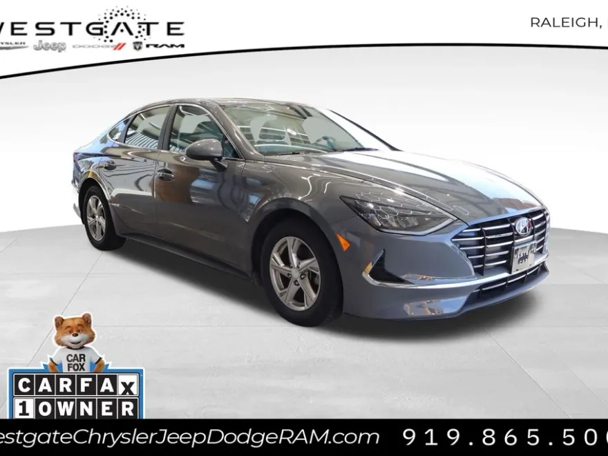 2022 Hyundai Sonata SE photo 1