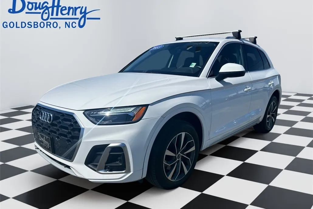 2023 Audi Q5 S line Premium Plus photo 1