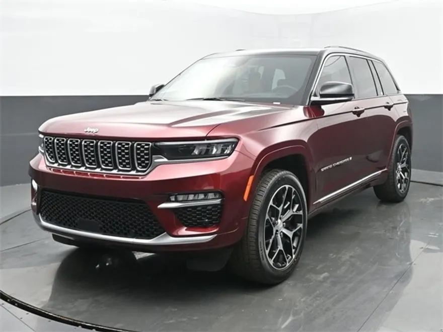 2025 Jeep Grand Cherokee Summit photo 1