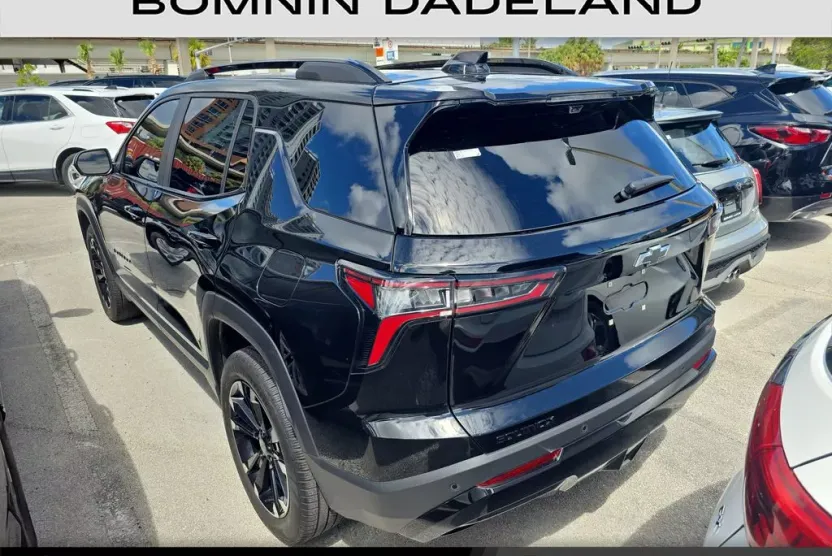 2025 Chevrolet Equinox RS photo 1