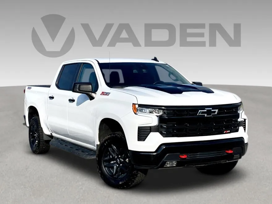 2024 Chevrolet Silverado 1500 LT Trail Boss photo 1