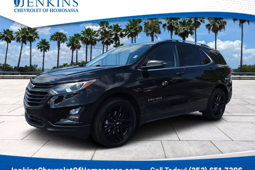 2020 Chevrolet Equinox LT photo 1
