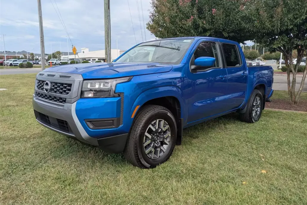 2026 Nissan Frontier SV photo 1