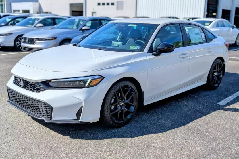 2026 Honda Civic Sport photo 1