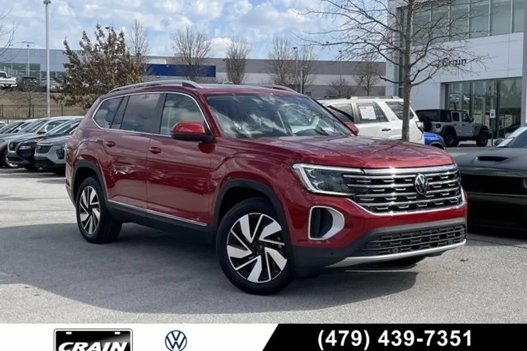 2025 Volkswagen Atlas SEL photo 1