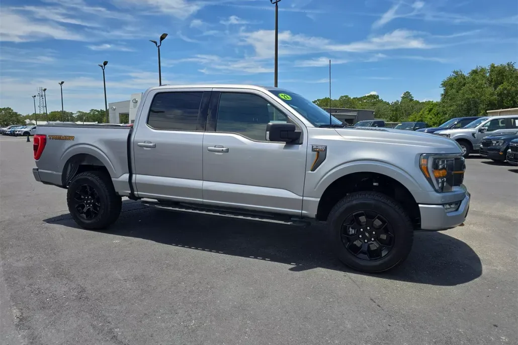 2022 Ford F-150 Tremor photo 1