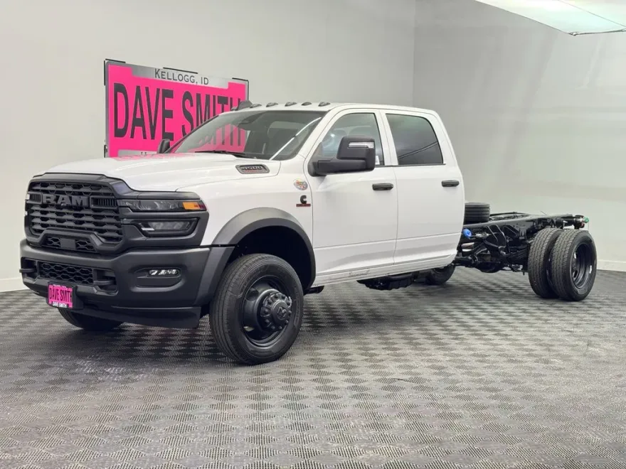 2025 Ram 4500 photo 1