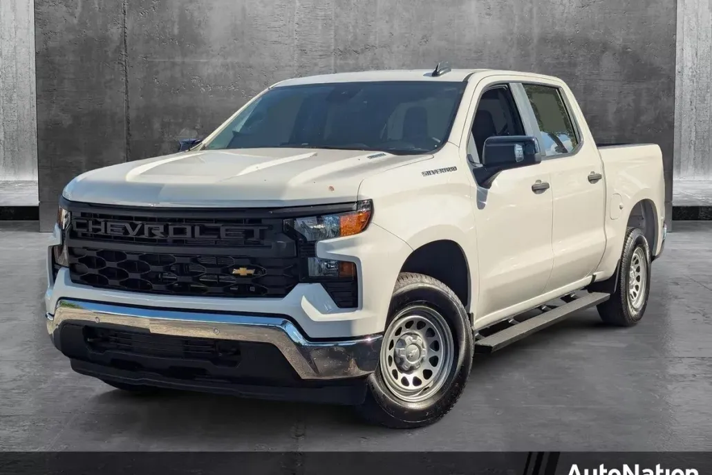 2025 Chevrolet Silverado 1500 photo 1