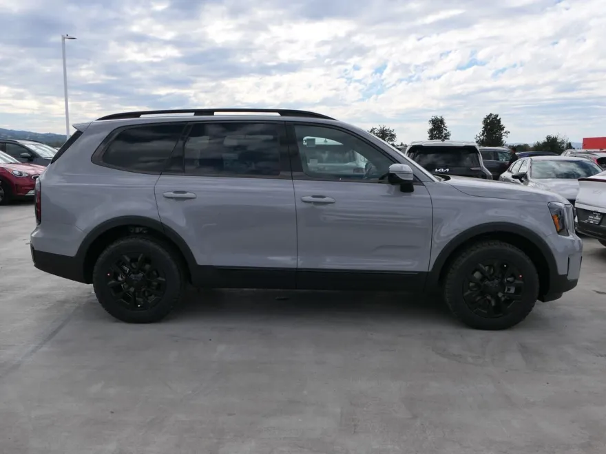 2025 Kia Telluride X-Pro photo 1
