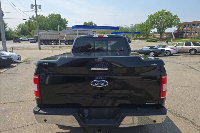 2018 Ford F-150 XLT photo 1